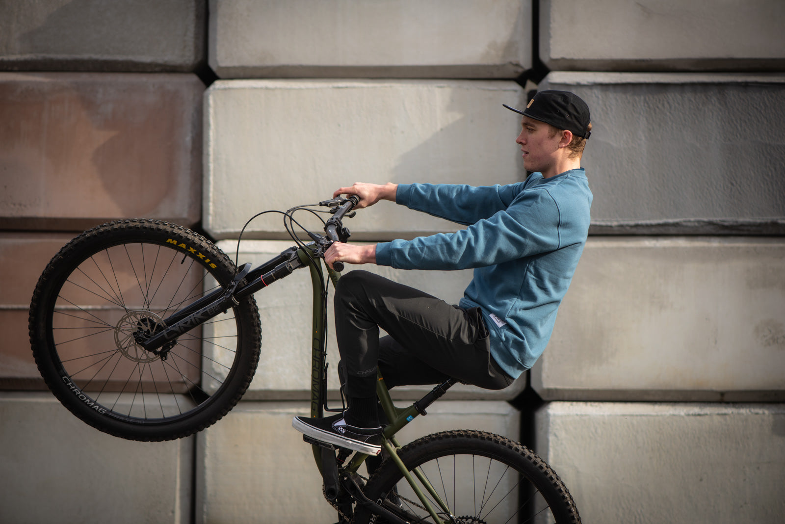 Casual mountain bike clothing online